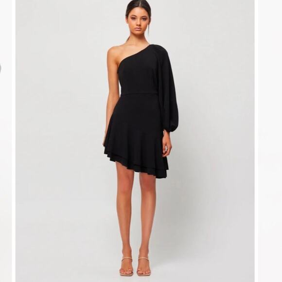 Elliatt Caydence Dress in Black Size Small - Picture 2 of 8